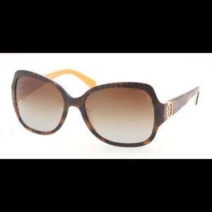 Never worn Tory Burch tortoise Sunglasses